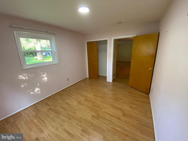 5 LANTERN LN, Malvern, PA 19355