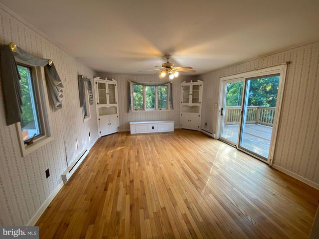 5 LANTERN LN, Malvern, PA 19355