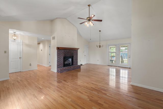 113 Alta Drive, Lawrenceburg, KY 40342