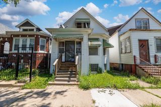 7151 S Carpenter Street, Chicago, IL 60621