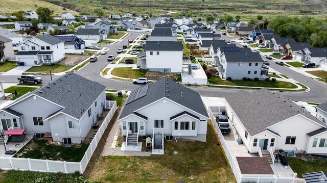 3297 S NEWHOUSE DR, Magna, UT 84044