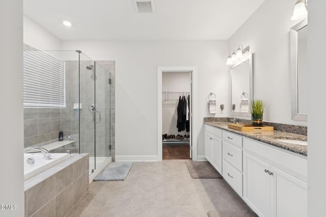 709 Hydrangea Field Court, Wake Forest, NC 27587