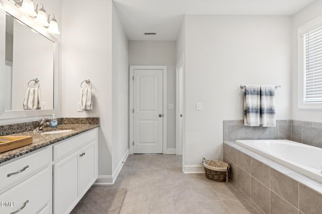 709 Hydrangea Field Court, Wake Forest, NC 27587