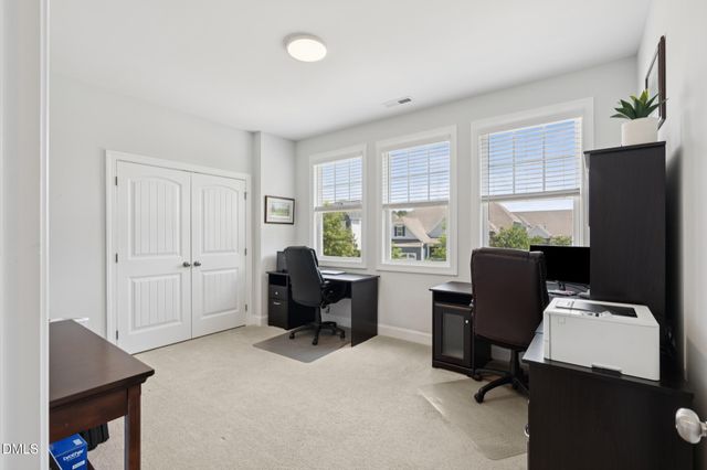 709 Hydrangea Field Court, Wake Forest, NC 27587