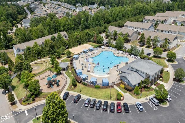709 Hydrangea Field Court, Wake Forest, NC 27587