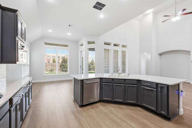 16524 Sage Crest Drive, Frisco, TX 75035