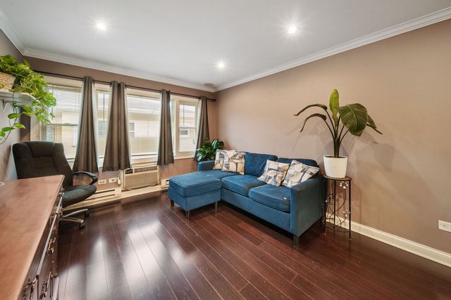 6630 W 95th Street 3D, Oak Lawn, IL 60453