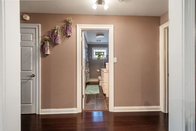 6630 W 95th Street 3D, Oak Lawn, IL 60453