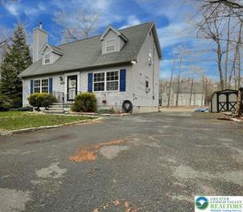 3529 PEAK Drive, Coolbaugh Twp, PA 18466