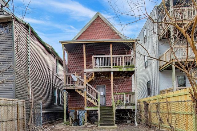 7524 S Ellis Avenue, Chicago, IL 60619