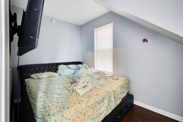 7524 S Ellis Avenue, Chicago, IL 60619