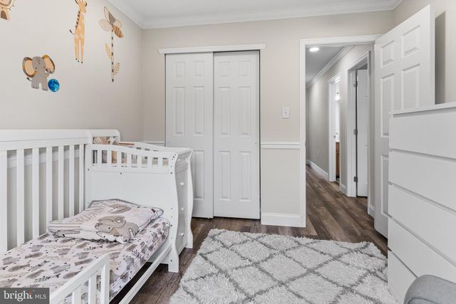 12 HOAG LN, Aston, PA 19014