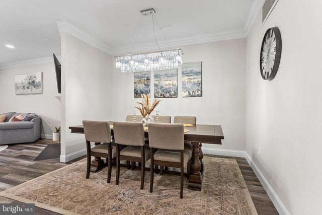 12 HOAG LN, Aston, PA 19014