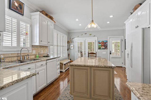 15 Crabapple Court, Greenville, SC 29605