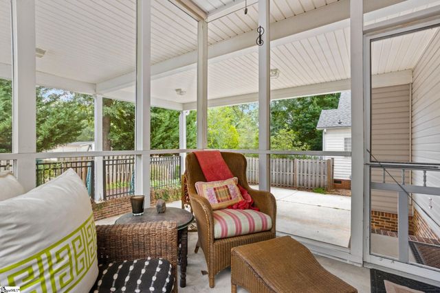 15 Crabapple Court, Greenville, SC 29605