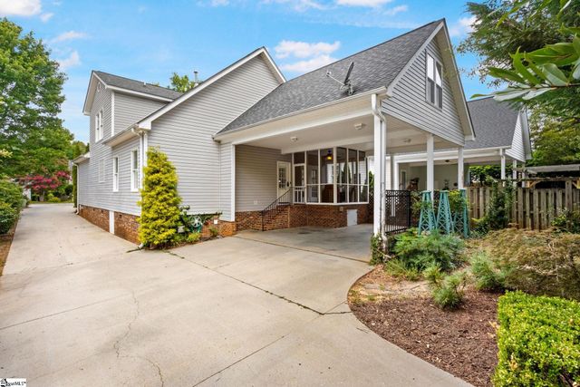 15 Crabapple Court, Greenville, SC 29605