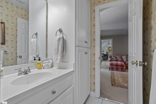 15 Crabapple Court, Greenville, SC 29605