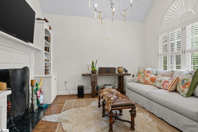 15 Crabapple Court, Greenville, SC 29605