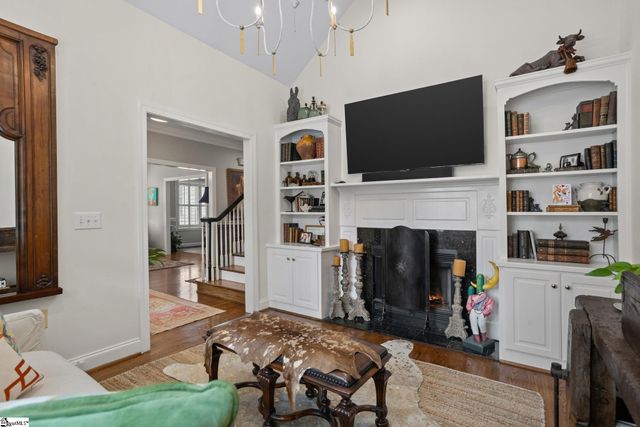 15 Crabapple Court, Greenville, SC 29605