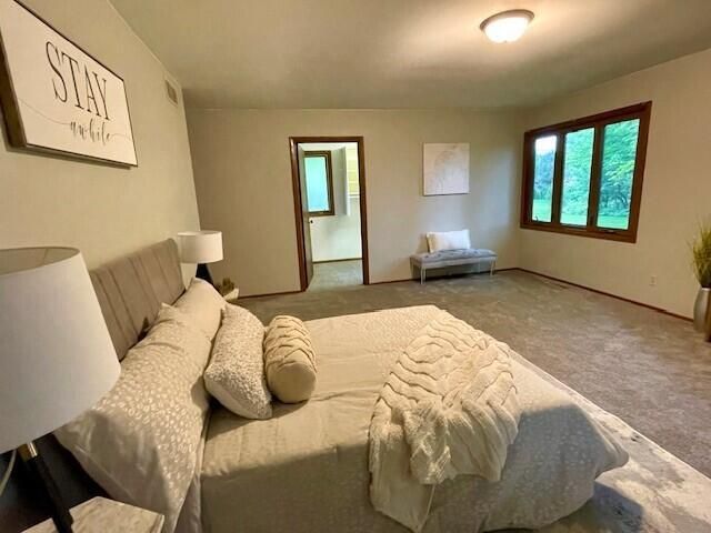 162 Laurel DRIVE S, West Bend, WI 53095