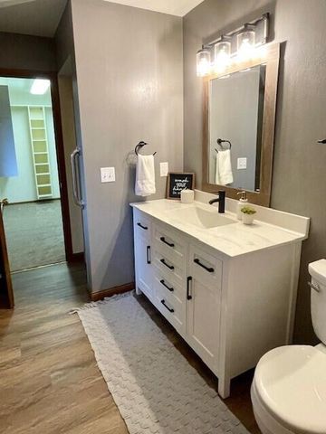 162 Laurel DRIVE S, West Bend, WI 53095