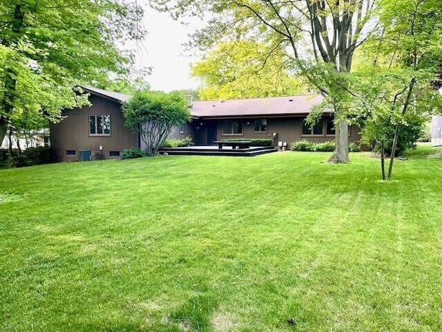 162 Laurel DRIVE S, West Bend, WI 53095