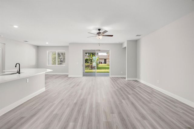4562 SW Daemon Street, Port St. Lucie, FL 34953