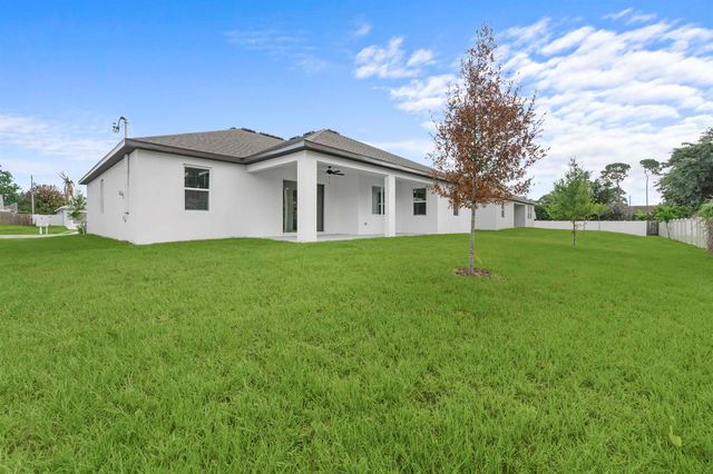 4562 SW Daemon Street, Port St. Lucie, FL 34953