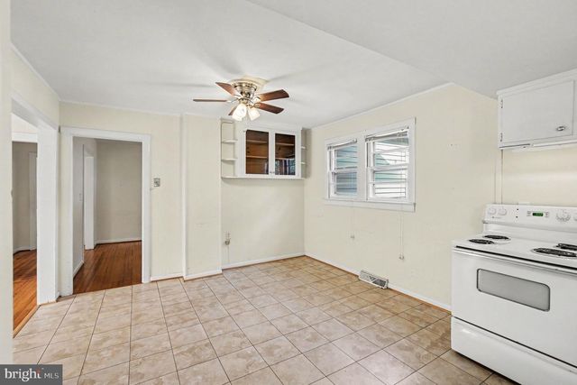 117 HILLCREST DR, Fredericksburg, VA 22401