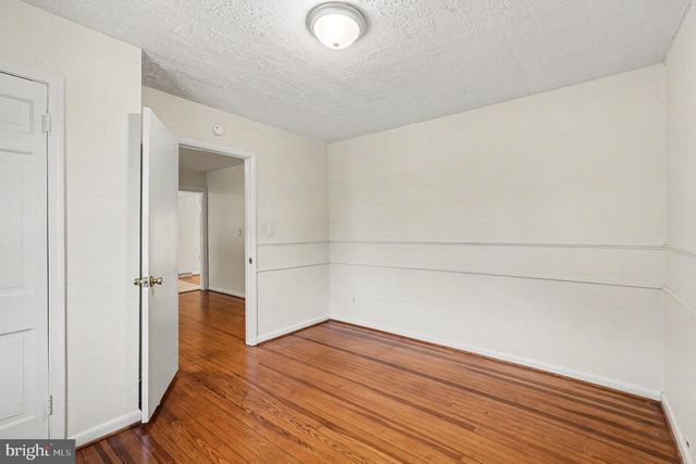 117 HILLCREST DR, Fredericksburg, VA 22401