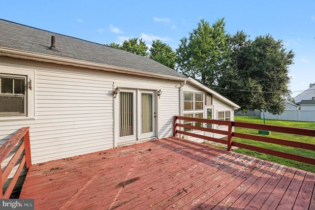 117 HILLCREST DR, Fredericksburg, VA 22401