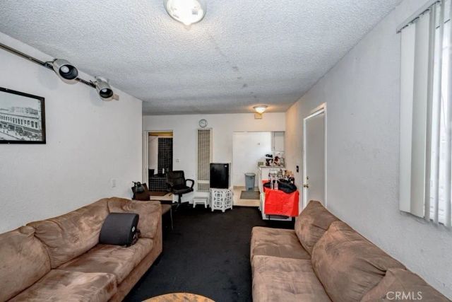 6228 S Fairfax Avenue, Ladera Heights, CA 90056