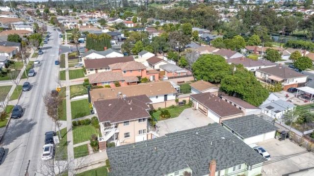 6228 S Fairfax Avenue, Ladera Heights, CA 90056
