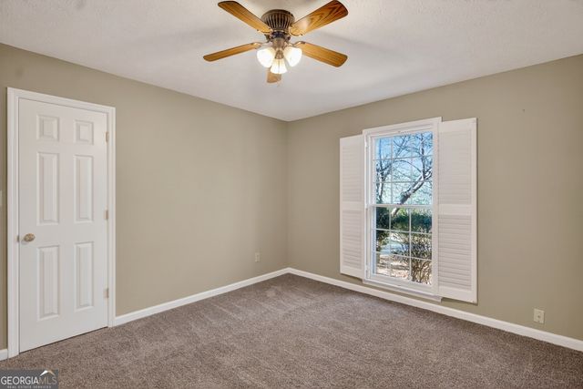 134 Lismore Drive, Lagrange, GA 30240