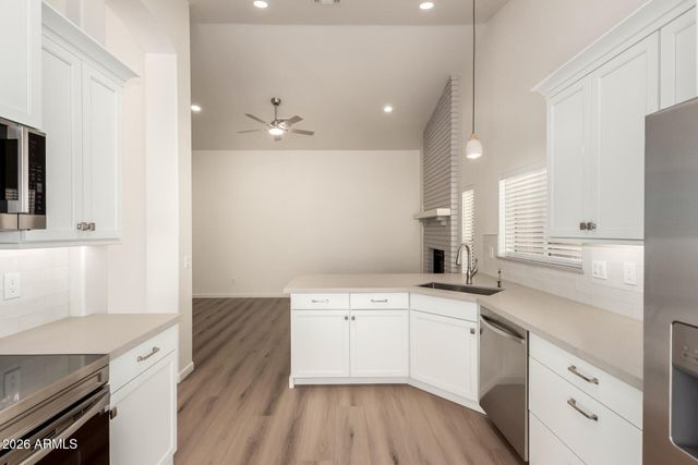 3151 W FRANKFURT Drive, Chandler, AZ 85226