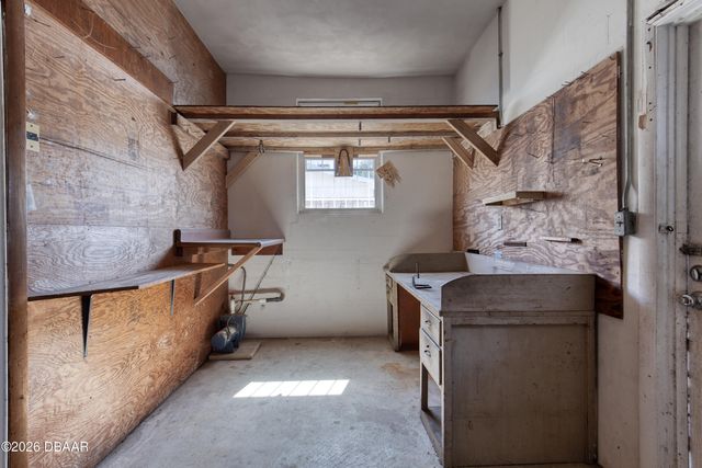 884 E Coquina Drive, Daytona Beach, FL 32117