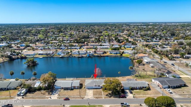 884 E Coquina Drive, Daytona Beach, FL 32117