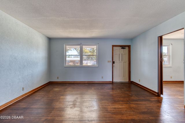 884 E Coquina Drive, Daytona Beach, FL 32117