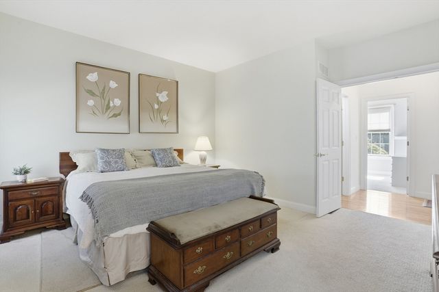 13 Stone Ridge Rd 13, Westford, MA 01886