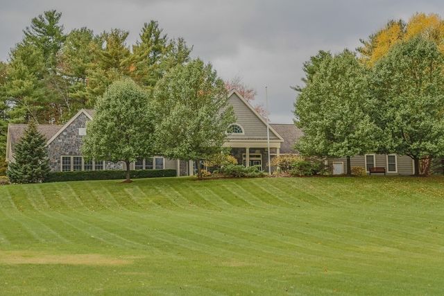 13 Stone Ridge Rd 13, Westford, MA 01886