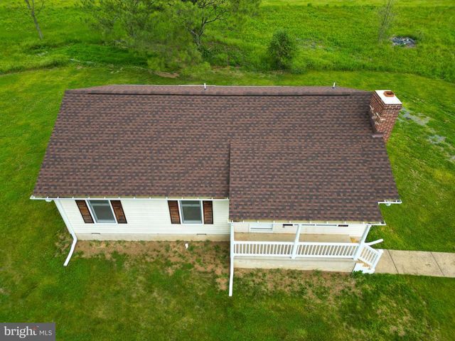 49 WATER ST, Sperryville, VA 22740