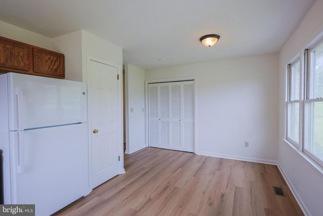 49 WATER ST, Sperryville, VA 22740