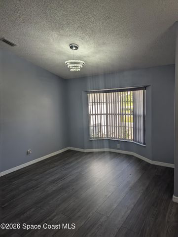 1330 Castel Place SE, Palm Bay, FL 32909