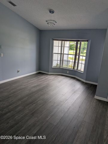 1330 Castel Place SE, Palm Bay, FL 32909