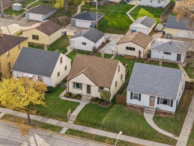 2807 S 68th STREET, Milwaukee, WI 53219