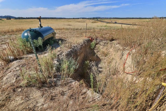 8054 E Mt Spokane Park Dr, Spokane, WA 99021