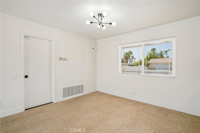 2804 E Valencia, Palm Springs, CA 92262