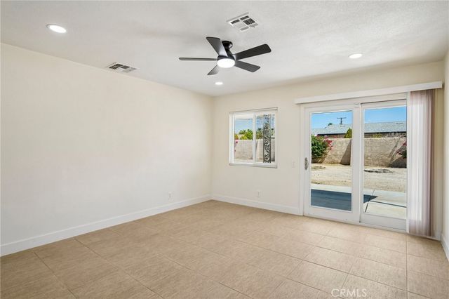 2804 E Valencia, Palm Springs, CA 92262