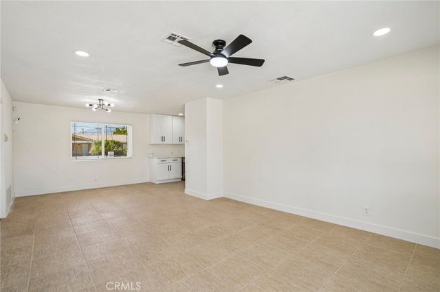 2804 E Valencia, Palm Springs, CA 92262