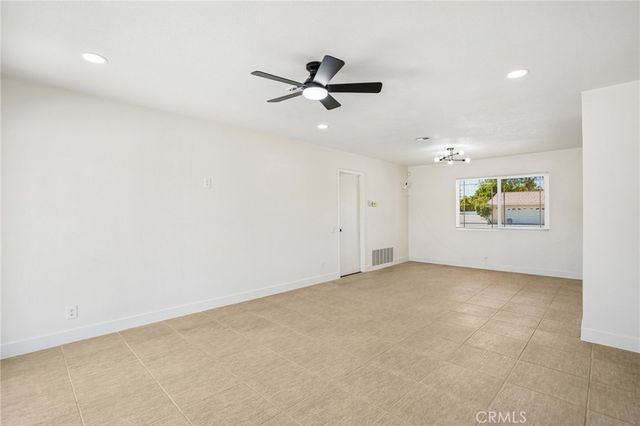 2804 E Valencia, Palm Springs, CA 92262